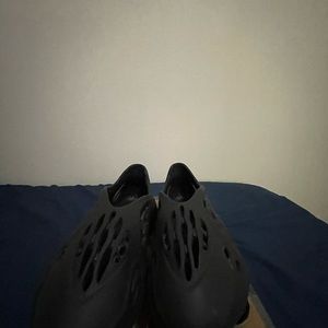 Yeezy foam runners , barely used